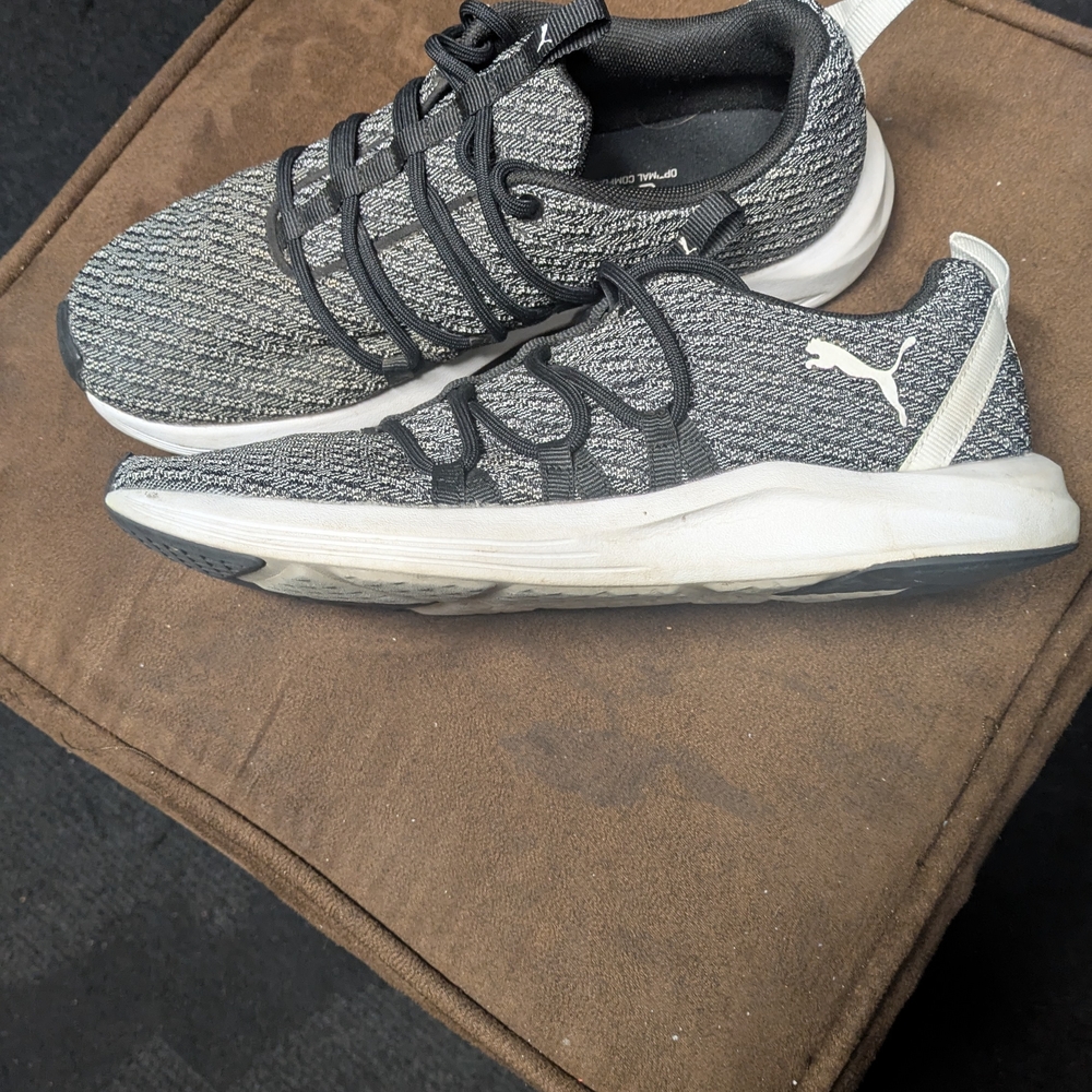 Puma

Puma Women's Prowl Alt Neon Grey Training Shoes